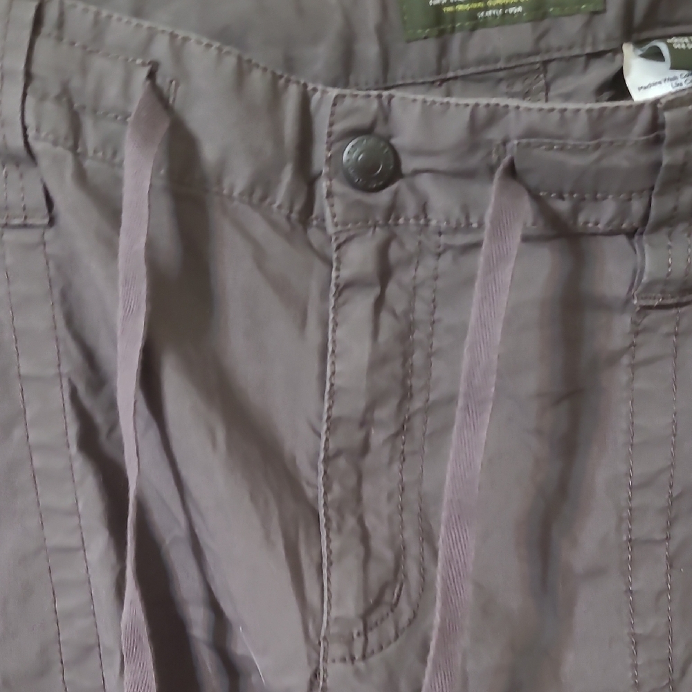 Eddie Bauer Women's Dark Gray Convertible Outdoor Cargo Pants - Picture 5 of 7